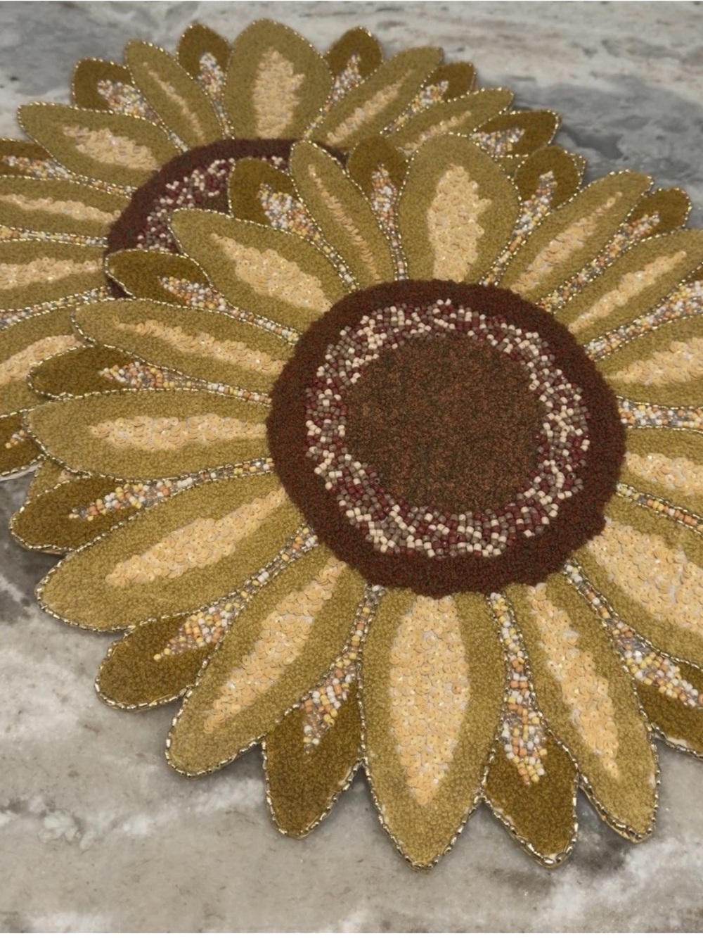 2 Rachel Zoe Beaded 15” Sunflower Placemats  Chargers Floral New 2